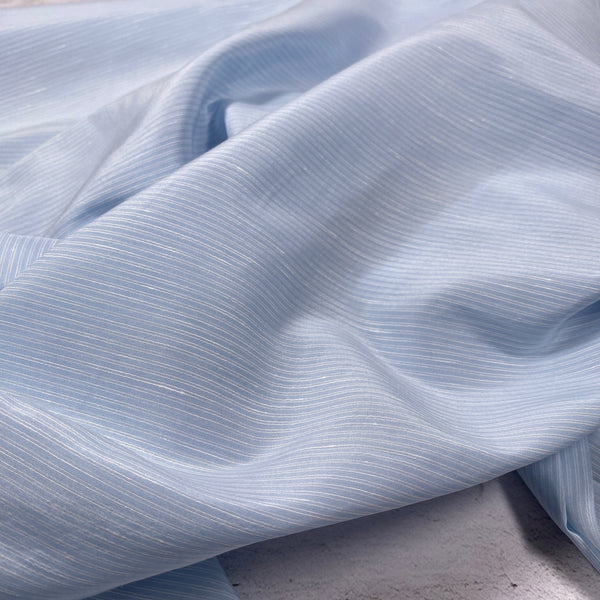 Deadstock aus Italien | Stoffstücke 2x 2 m | Baumwolle-Leinen | hellblau/weiß gestreift | 85% Baumwolle 15 % Leinen