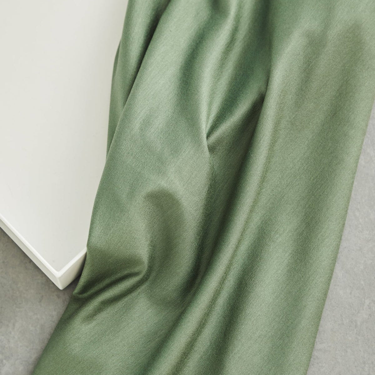 94% Tencel™️ Lyocell 6 % Elasthan