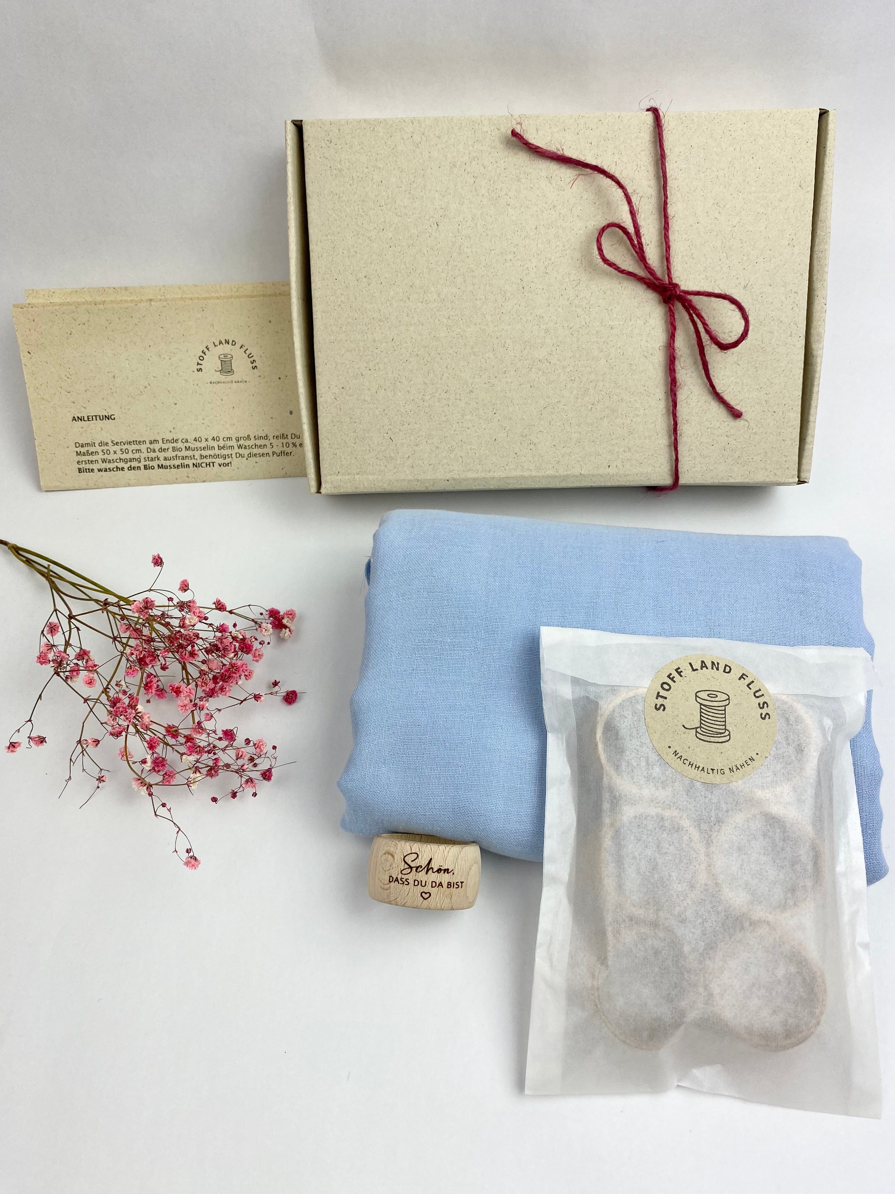 Includes instructions, 1 m organic muslin, 6 napkin rings