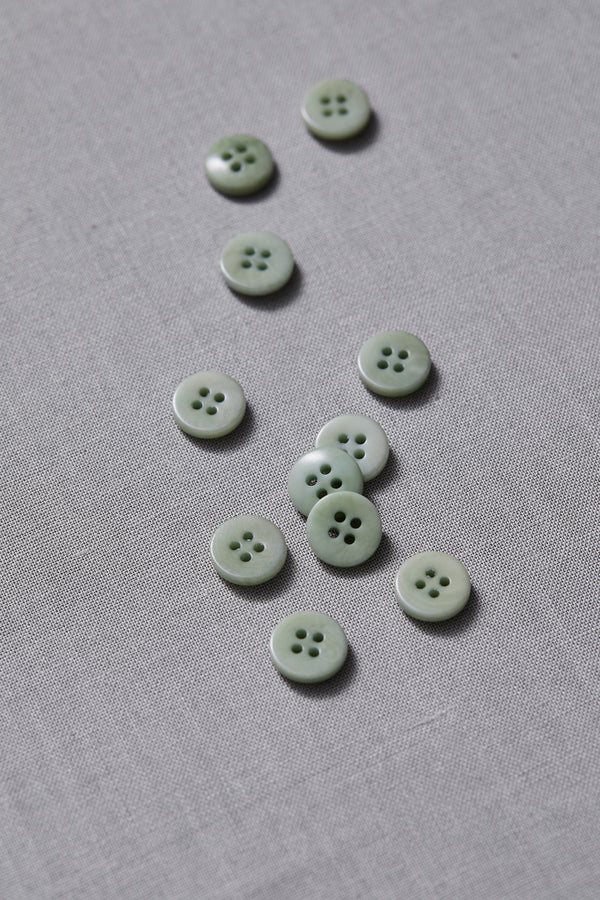 meetMILK® Plain Corozo button | 11mm | soft mint